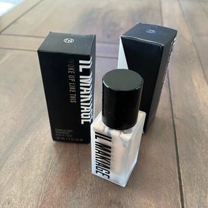 Il Makiage Woke Up Like This Foundation, 040